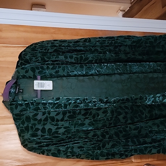 Jacket - Picture 2 of 3